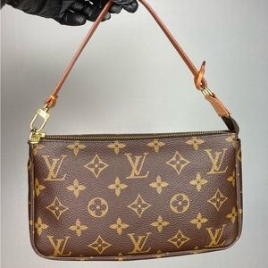 Authentic Louis Vuitton Pouchette Accessories